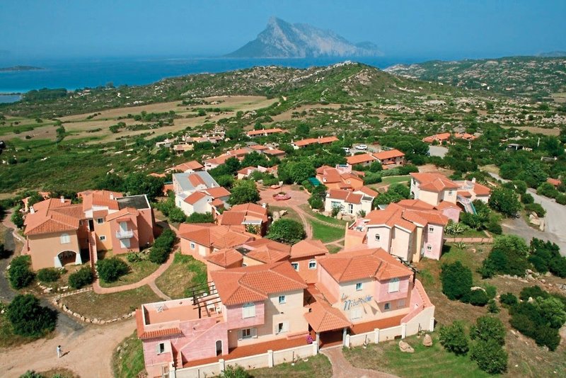 Lu Nibareddu Aparthotel 1 - Exterior