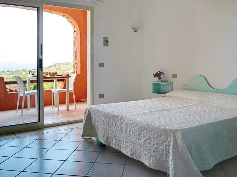 Lu Nibareddu Aparthotel 22 - Room Example