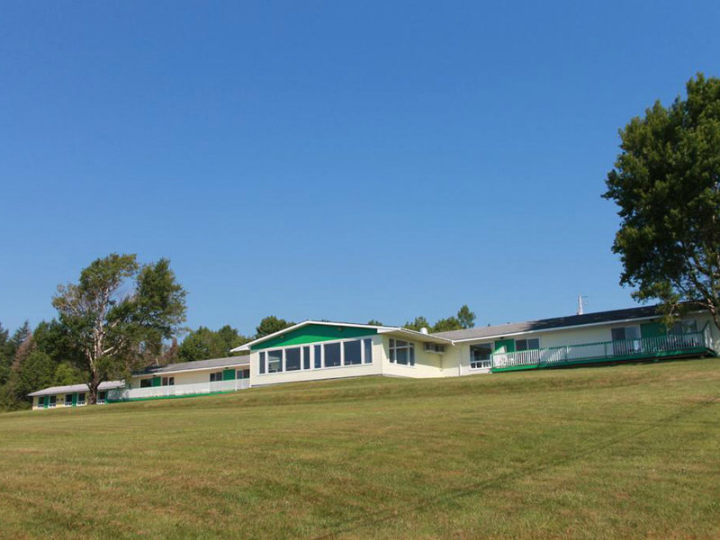 Cabot Trail Motel 1