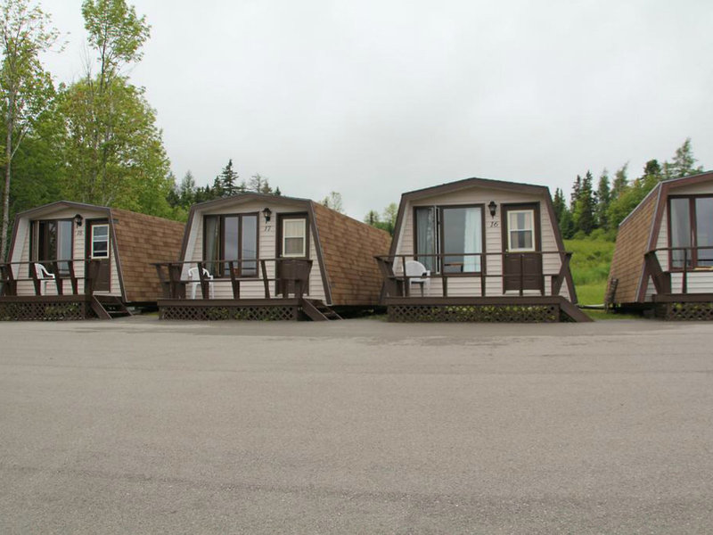 Cabot Trail Motel 3