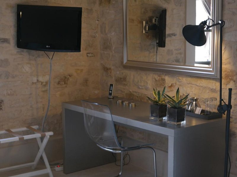 Torri e Merli Boutique Hotel 41