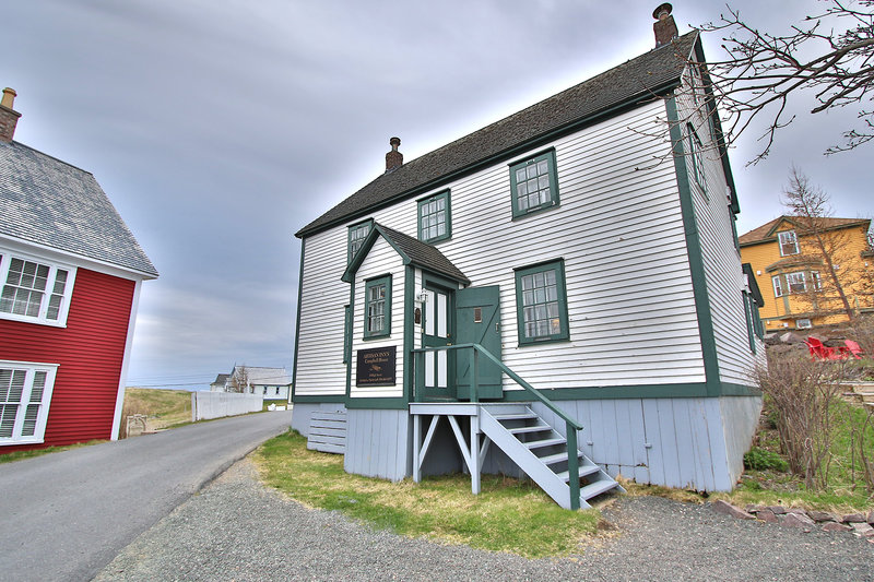 Artisan Inn