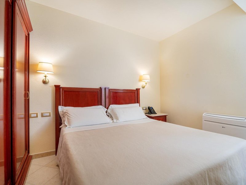 Residence Regina Elena 14