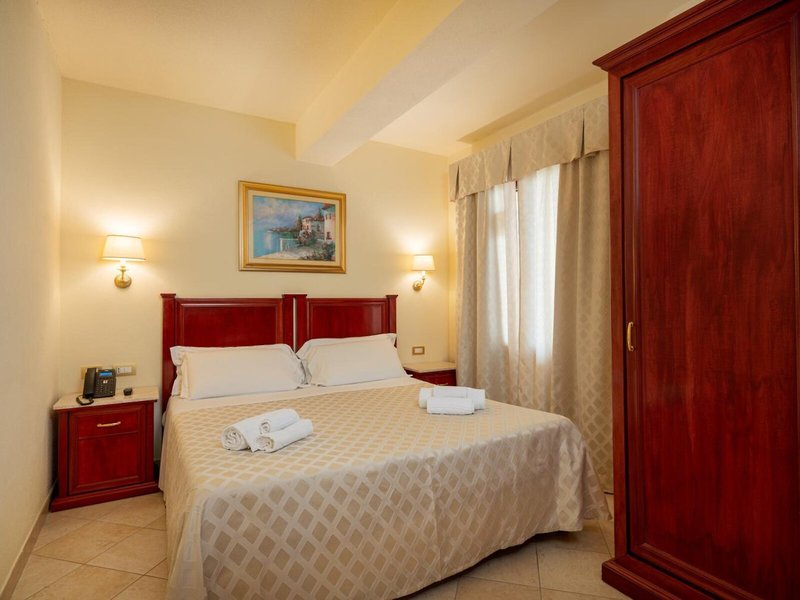 Residence Regina Elena 30