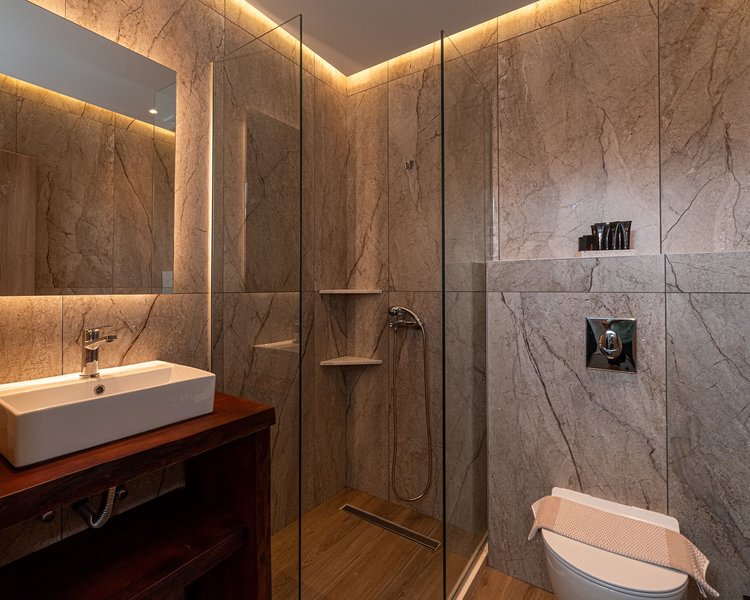 Bali Seaside Sailor 16