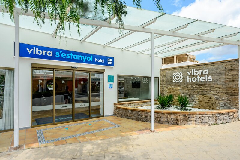 Hotel Vibra S'Estanyol 13