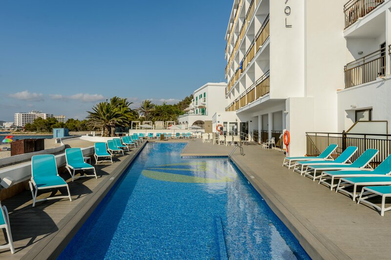 Hotel Vibra S'Estanyol 14
