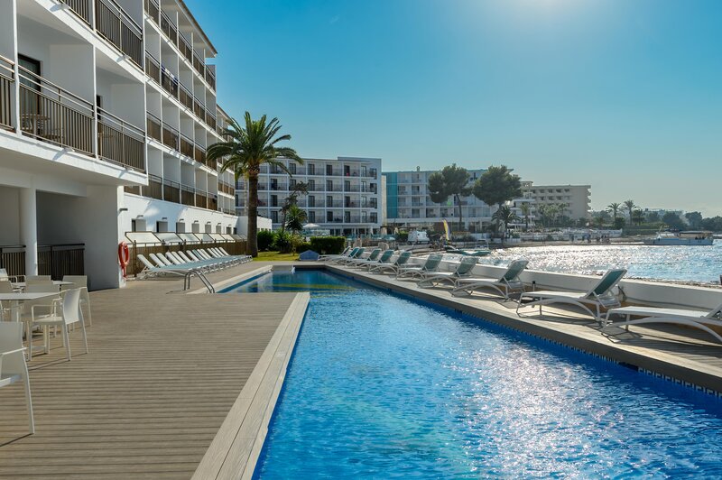 Hotel Vibra S'Estanyol 15