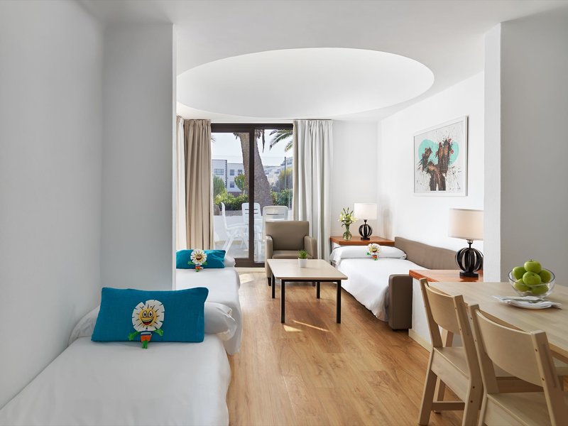 H10 Suites Lanzarote Gardens 18