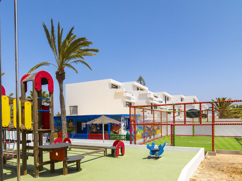 H10 Suites Lanzarote Gardens 32