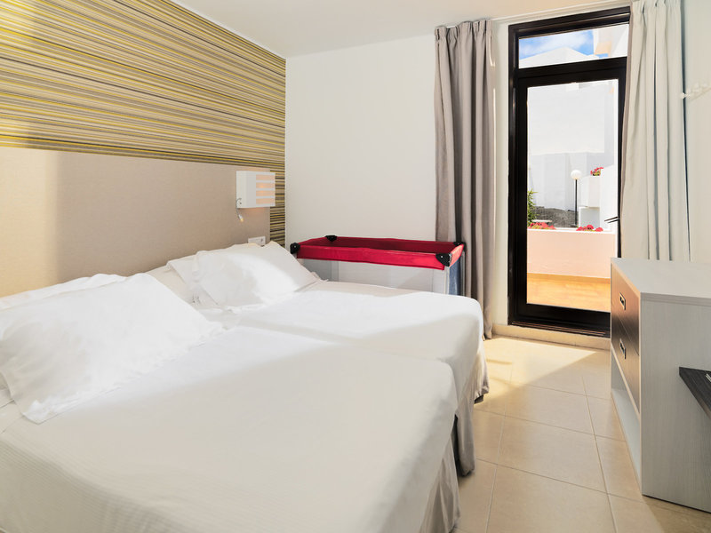 H10 Suites Lanzarote Gardens 36