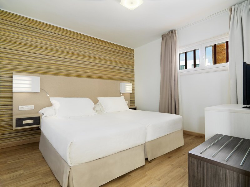 H10 Suites Lanzarote Gardens 41