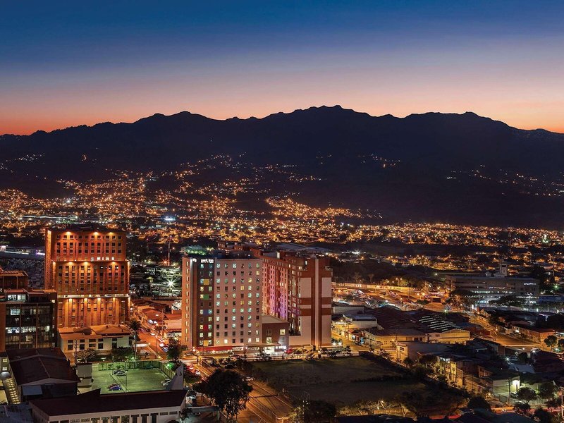 Park Inn by Radisson San Jose 5