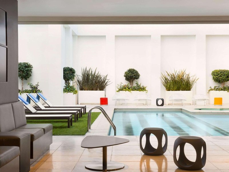 Park Inn by Radisson San Jose 12