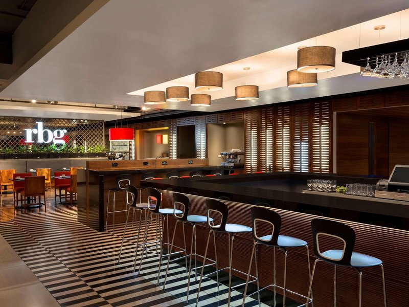 Park Inn by Radisson San Jose 22