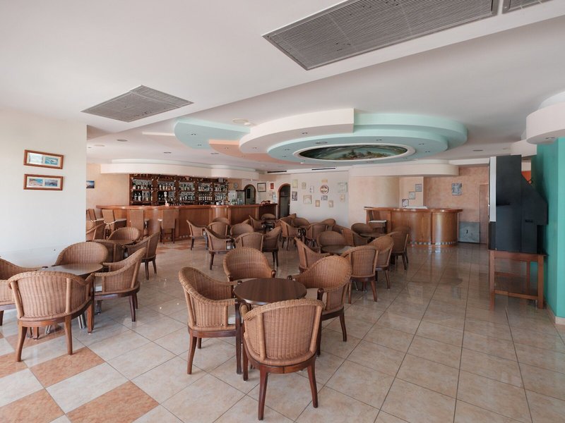 Paradise Hotel Apartments 16