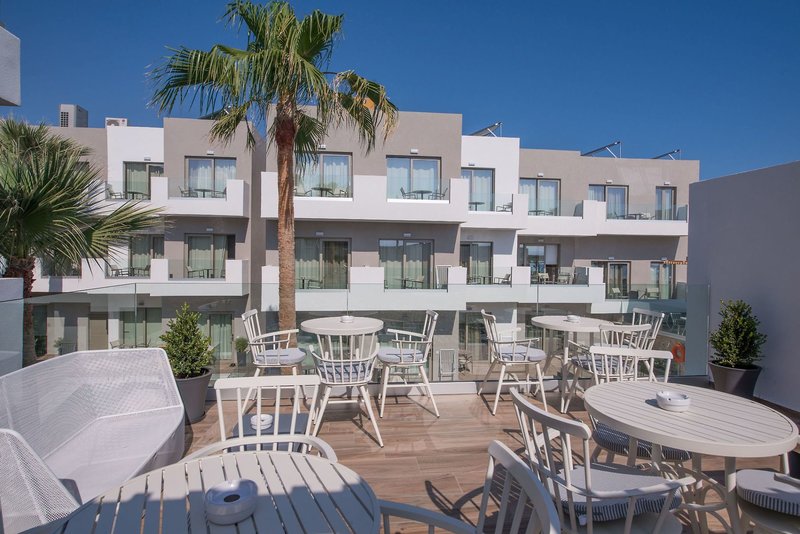 Cactus Bay Hotel 15
