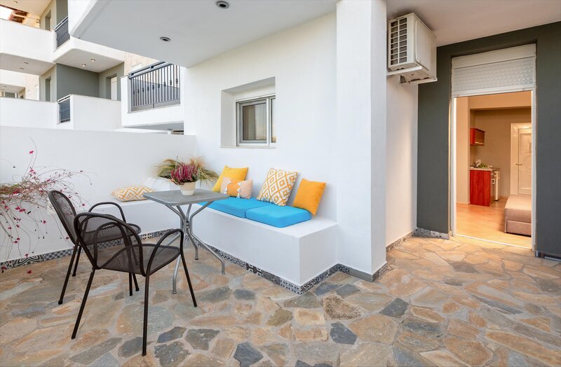 Ampelia Hotel Kassandra 80