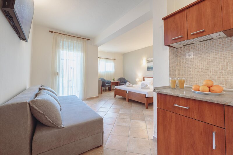 Ampelia Hotel Kassandra 93