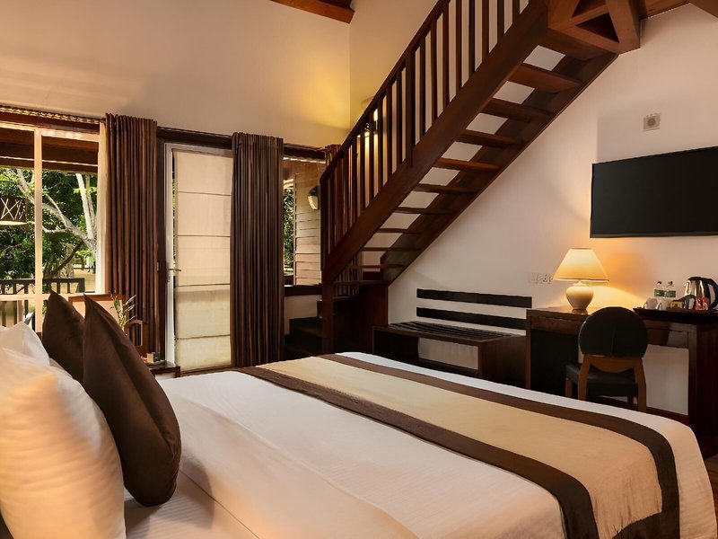 Occidental Paradise Dambulla 33