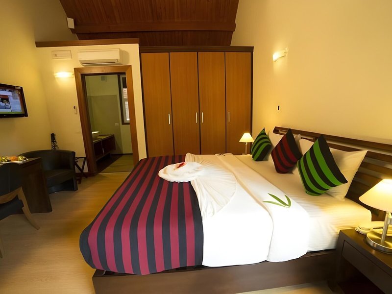 Occidental Paradise Dambulla 40