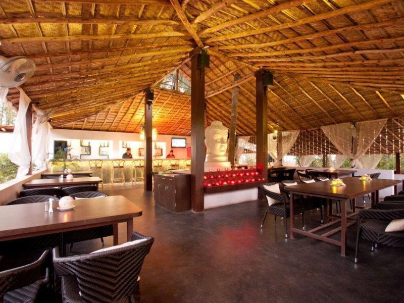 Riva Beach Resort 12