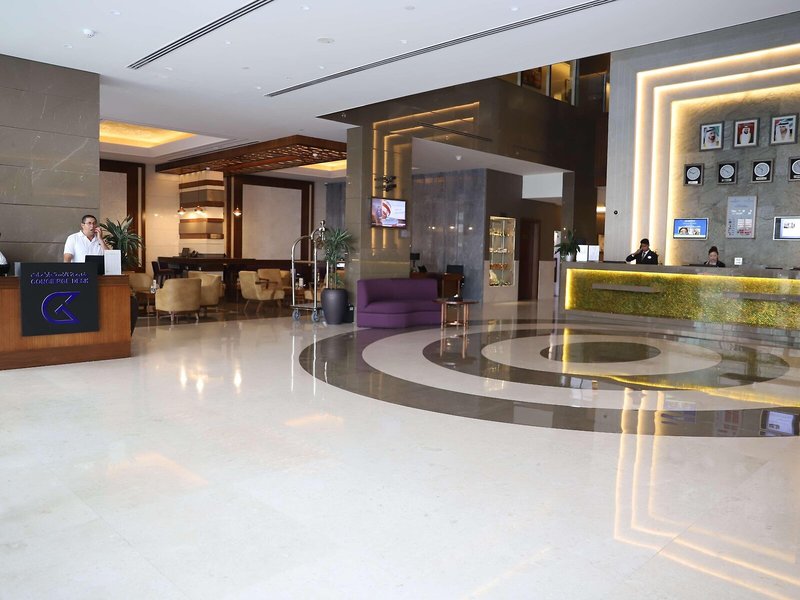 Golden Tulip Media Hotel  8