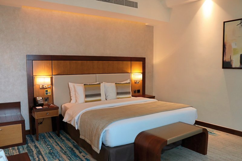 Golden Tulip Media Hotel 2