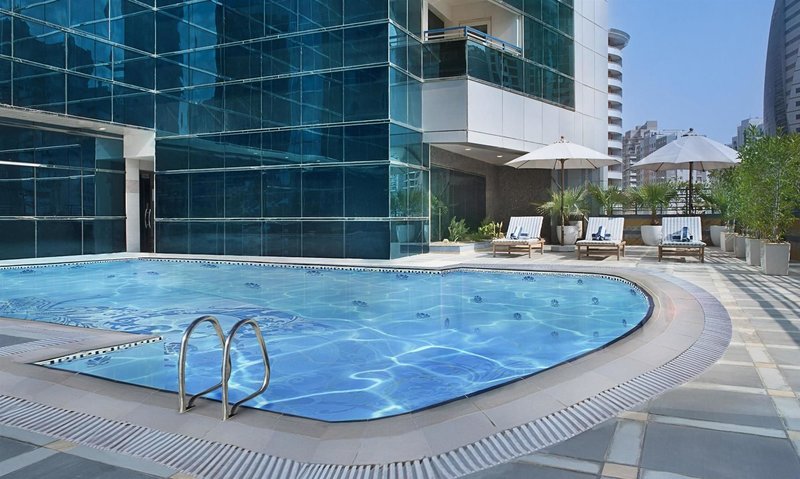 Golden Tulip Media Hotel 1