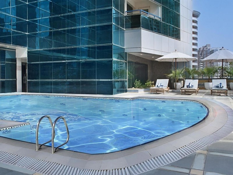 Golden Tulip Media Hotel  8