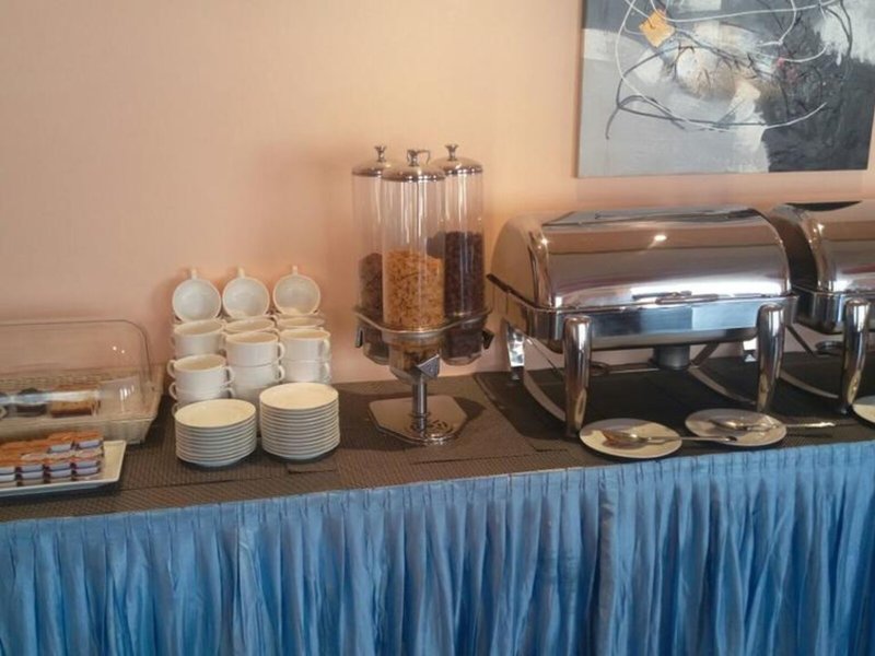 Centara Life Muscat Dunes Hotel 8