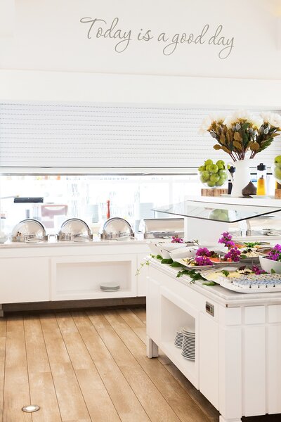 The Beachfront Hotel 8