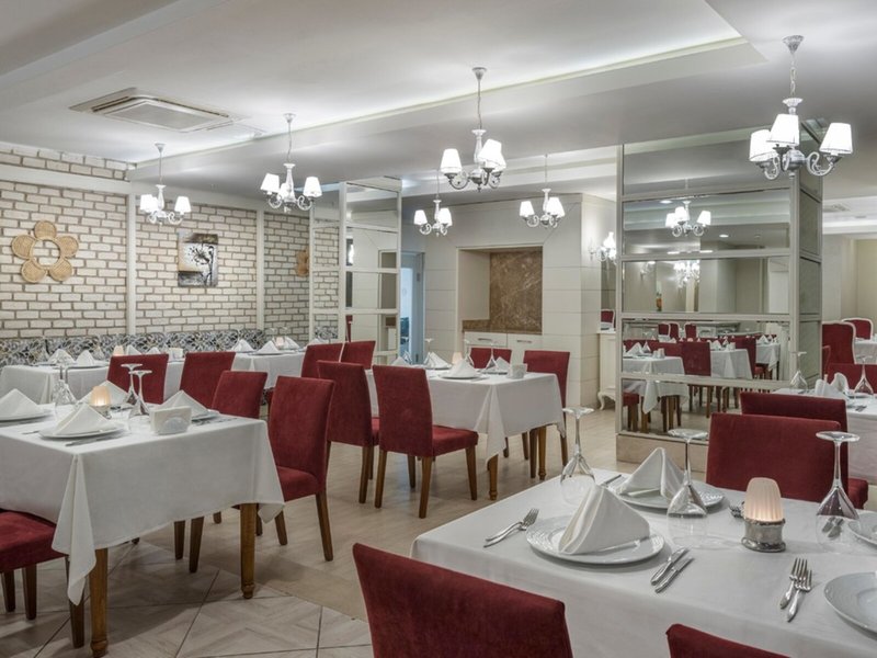 Ramada Resort Lara 22