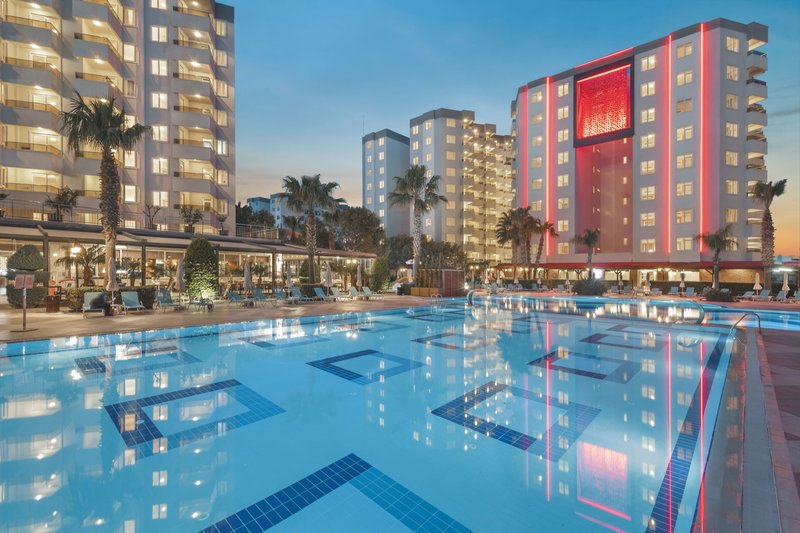 Ramada Resort Lara 1 - Outdoor Pool
