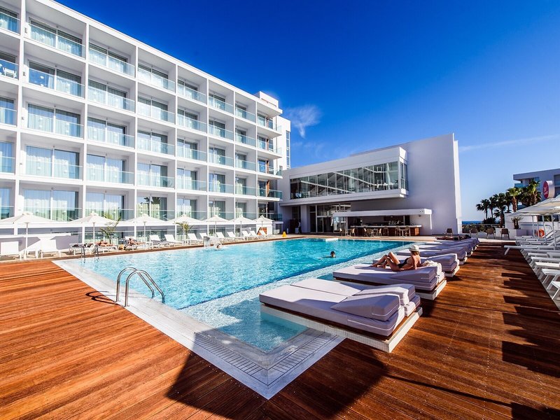 Eleana Hotel 6