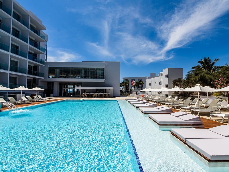 Eleana Hotel 10