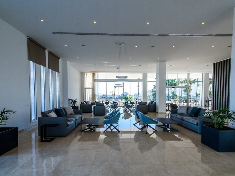 Eleana Hotel 21