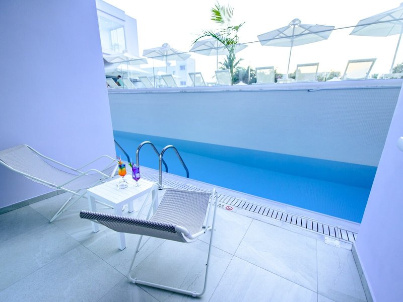 Eleana Hotel 45