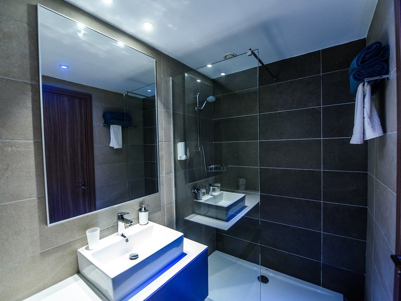 Eleana Hotel 46