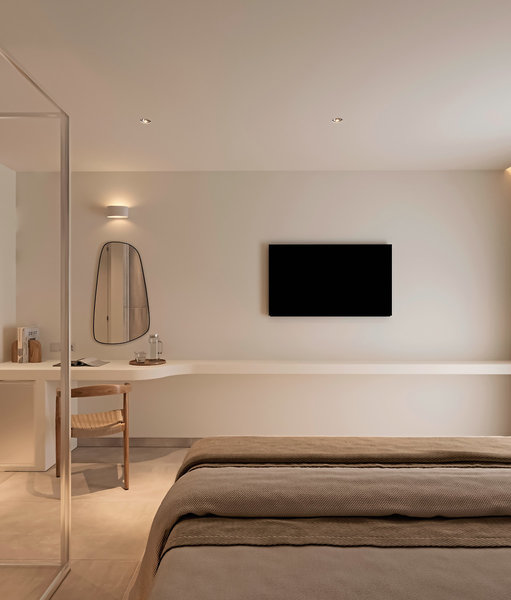 Tinas Plus Hotel 25