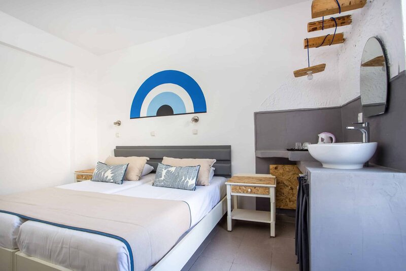 Tinas Plus Hotel 15
