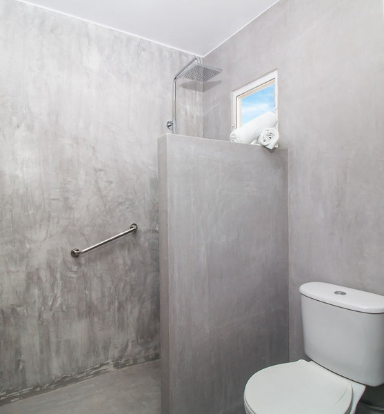 Tinas Plus Hotel 10