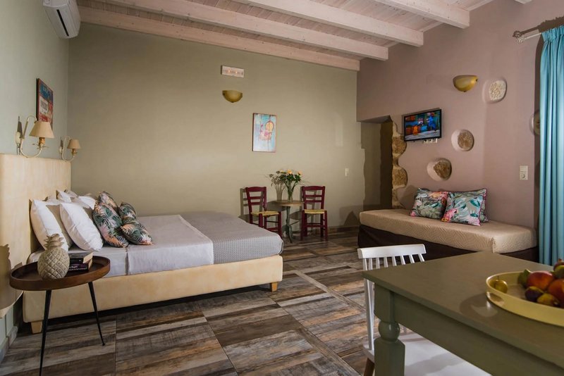 Sarpidon Apartments 8