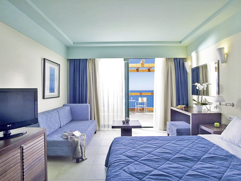 Apostolata Island Resort 10