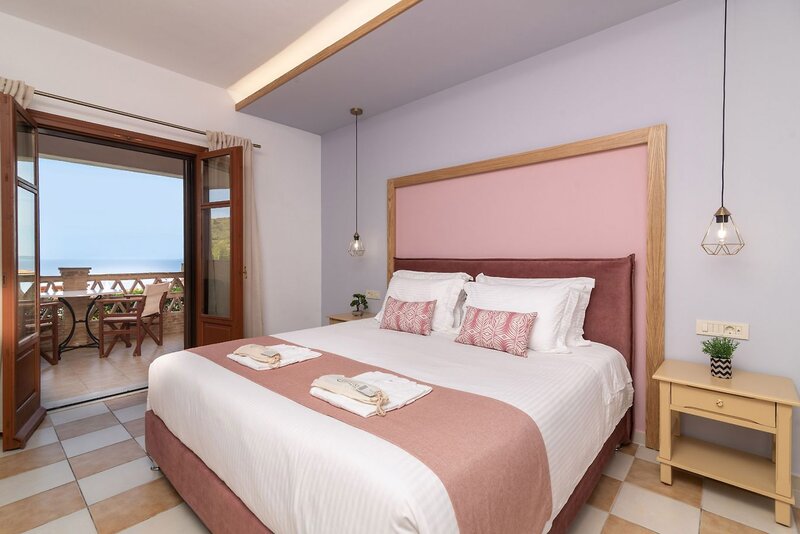 Sea View Village Studios & Apartments 17