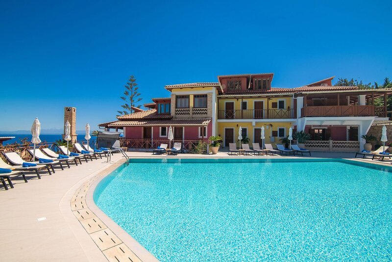 Sea View Village Studios & Apartments 8