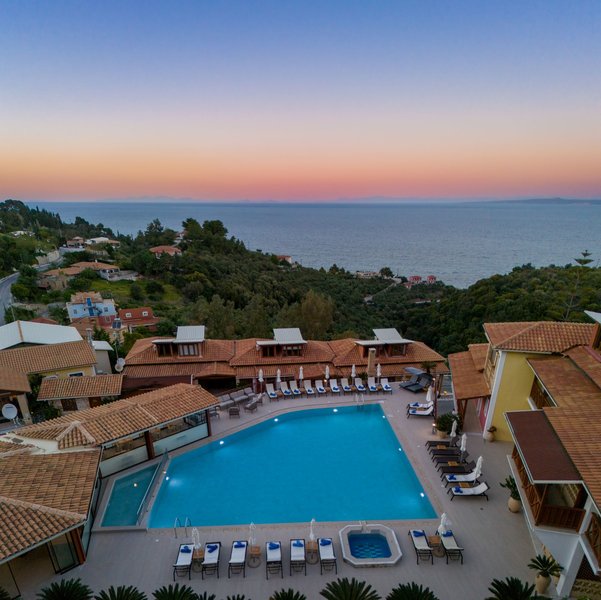 Sea View Village Studios & Apartments 1