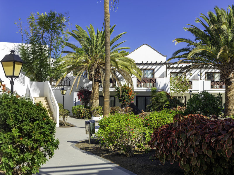 SENTIDO H10 White Suites 1