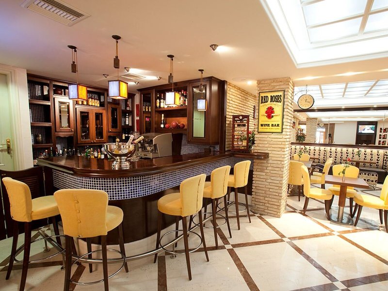 Akti Taygetos 30 - Restaurant