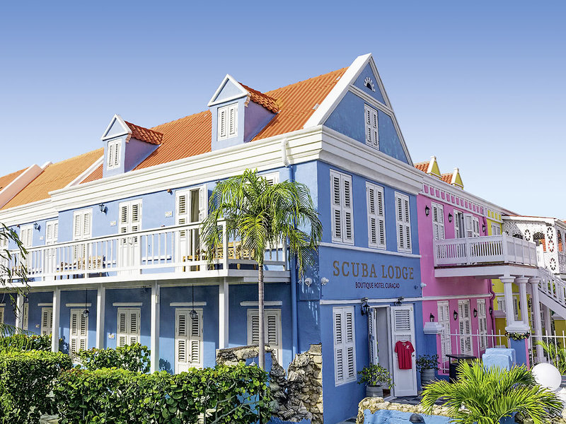 Scuba Lodge Boutique & Ocean Suites Hotel 2 - Exterior